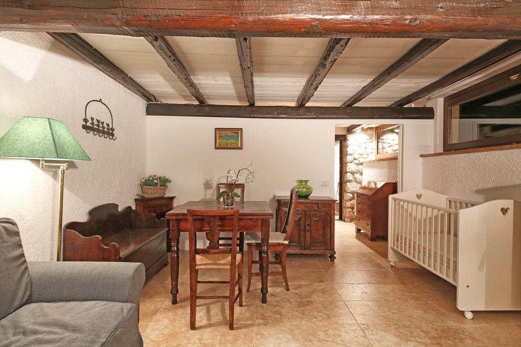 Villa Dei Rosmarini Toscolano Maderno Eksteriør billede